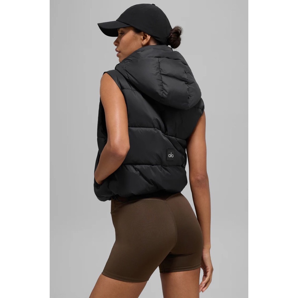 Alo Yoga Gold Rush Puffer Vest Black XXS - Picture 2 of 12